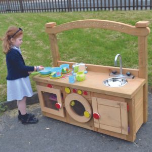 Outdoor/Indoor Role Play Kitchen (20VK)