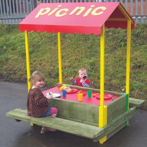 Two in One Sand Pit And Picnic Table (1SAPW)