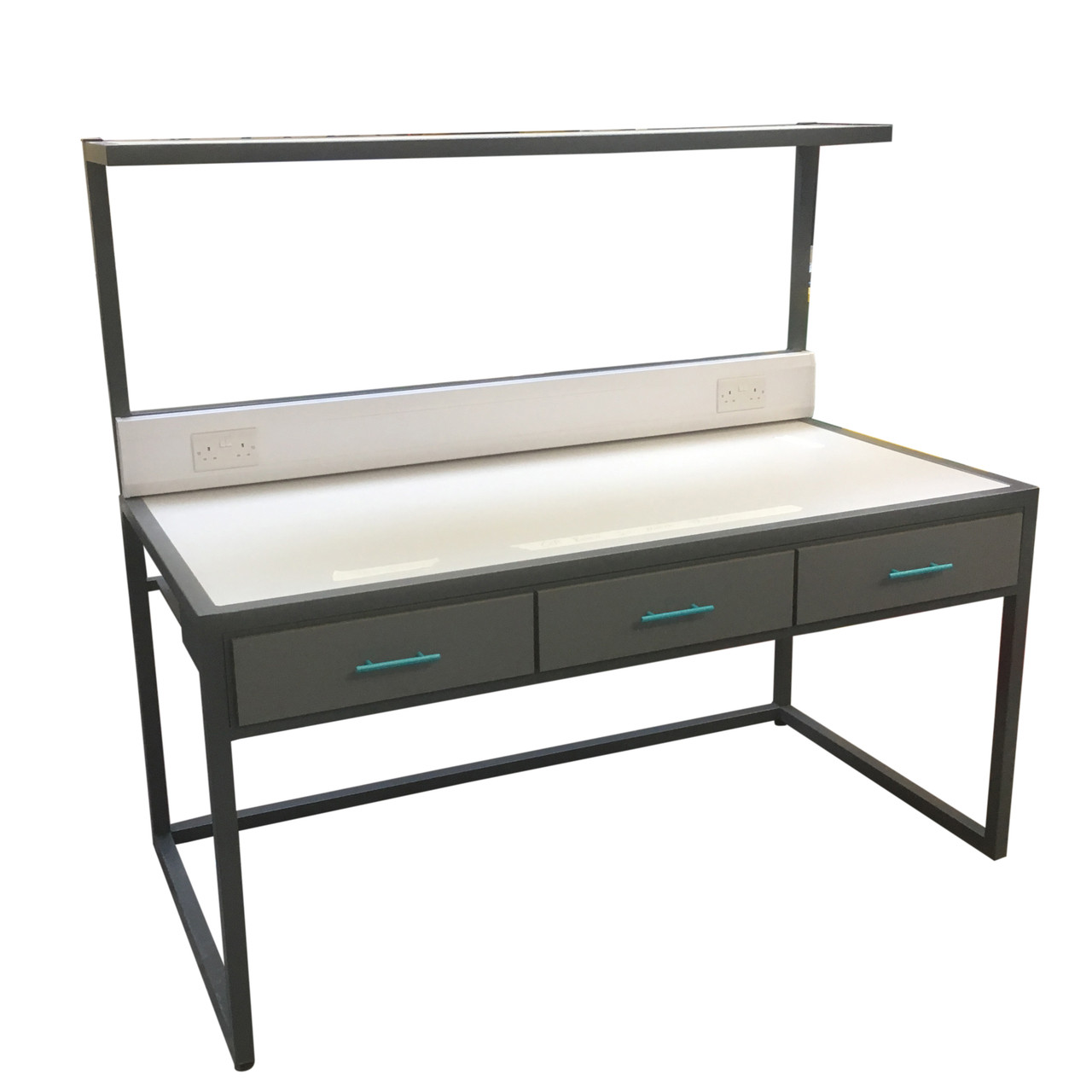 Workbench – CD671 (Portfolio Item)