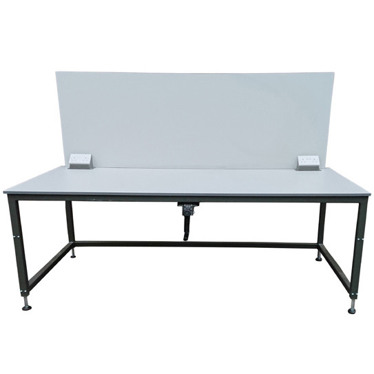 Workbench – CD726 (Portfolio Item)