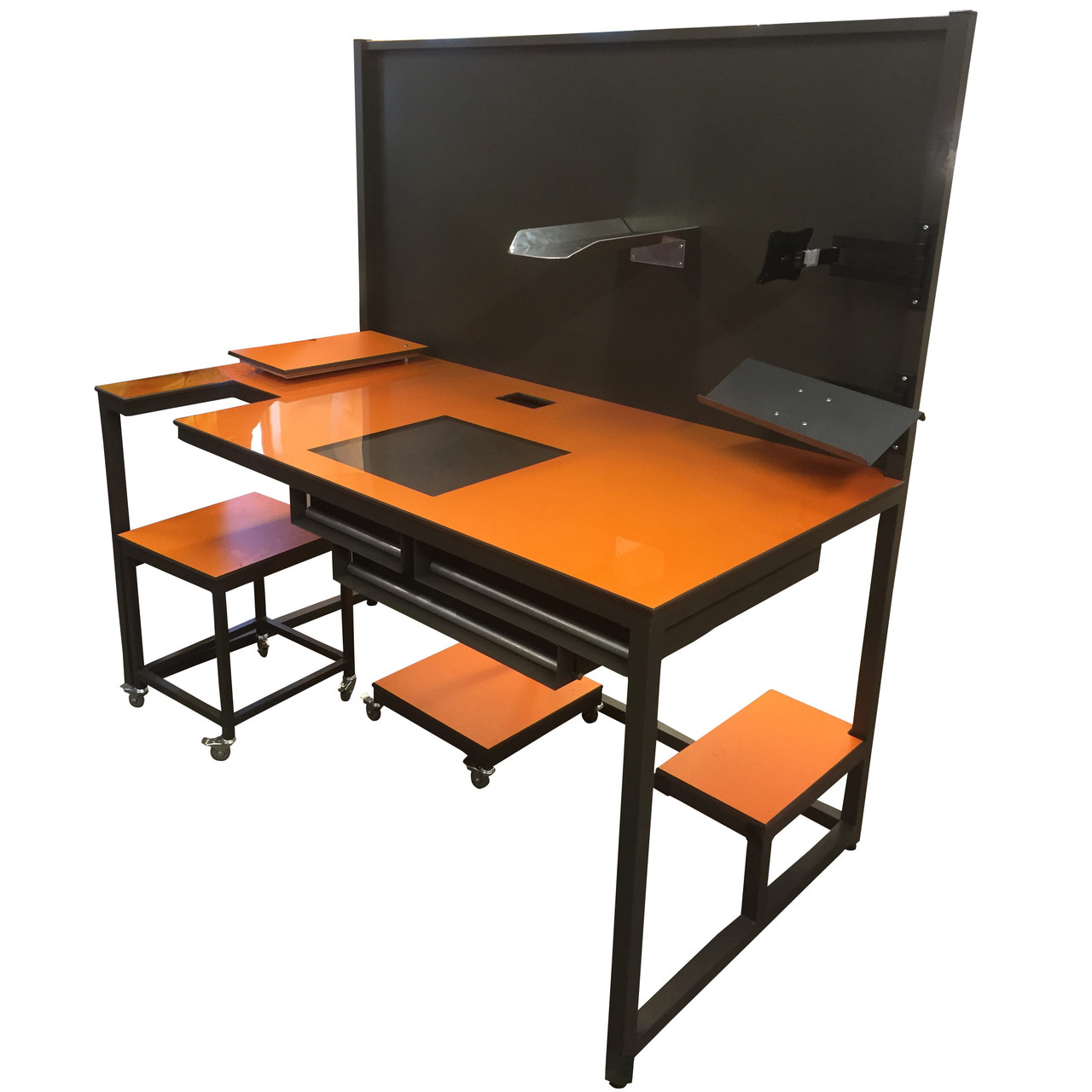 Workbench – CD874 (Portfolio Item)