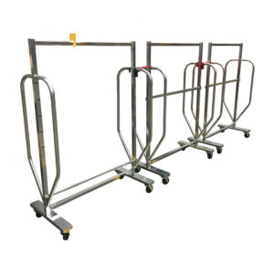 Interlocking Clothes Rails With Pull Handles